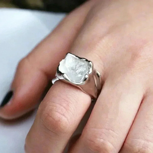 Unisex Boho Sterling Silver White Quartz Ring - Picture 1 of 1